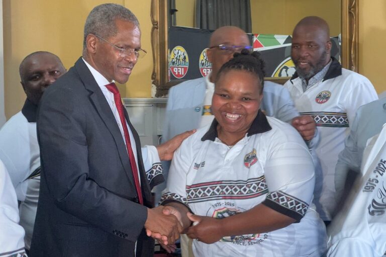 IFP President Velenkosini Hlabisa welcomes new IFP members in Durban.