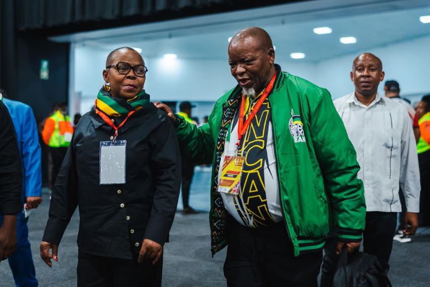 ANC Spokesperson Mahlengi Bhengu and Party Chairperson Gwede Mantashe at the Cosatu National Congress.