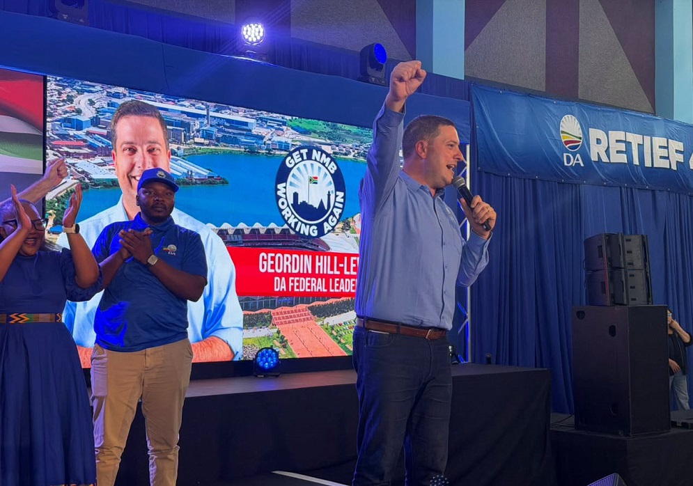 DA Leader Geordin Hill-Lewis addresses party members during an election campaign at the George Botha Hall in KwaNoxolo in the Eastern Cape on 29 October 2026.